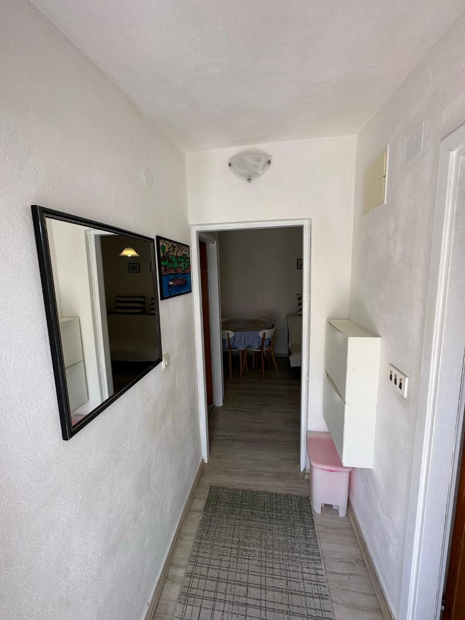 Apartmani Matovina Vir Luaran gambar