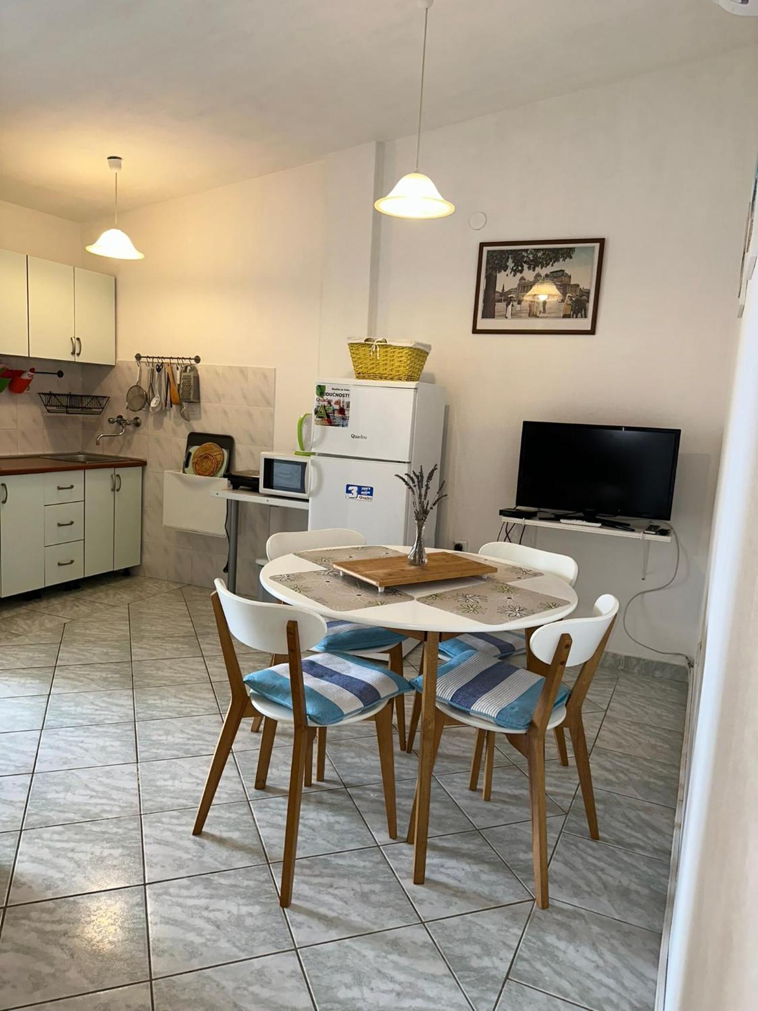Apartmani Matovina Vir Luaran gambar